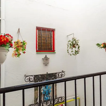 Beautiful Apartment In Torremolinos With Wifi *