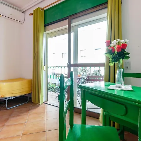Beautiful Apartment In Torremolinos With Wifi 度假居 托雷莫利诺斯
